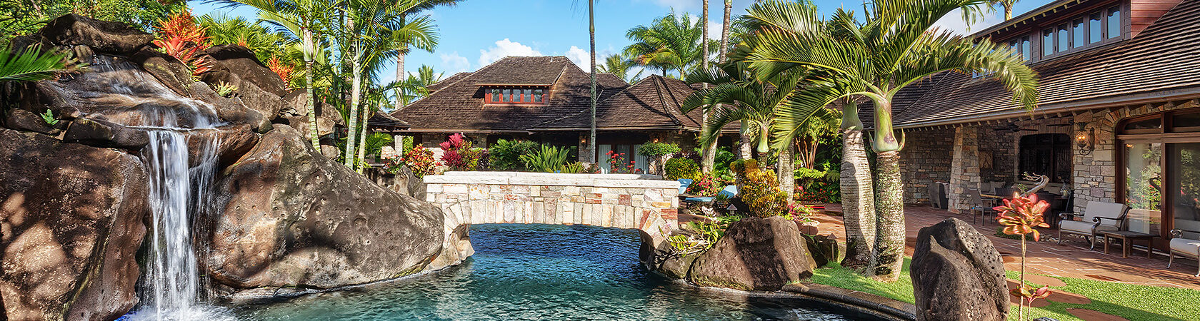 Enchanting Meadow - Pool with waterfall - Hawaii Vacation Home